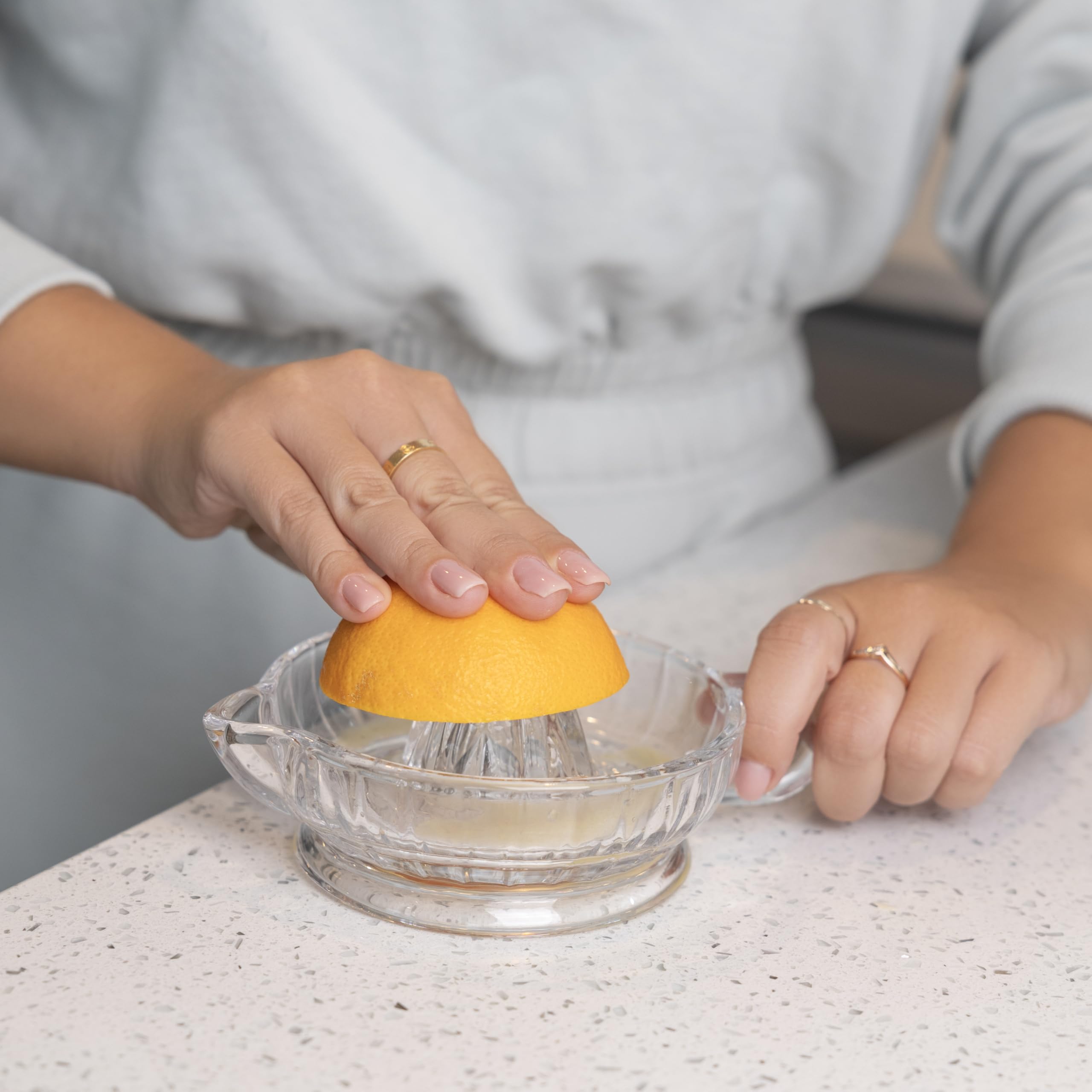 Fox Run Manual Heavyweight Glass Juicer For Lemons, Limes, Oranges and More