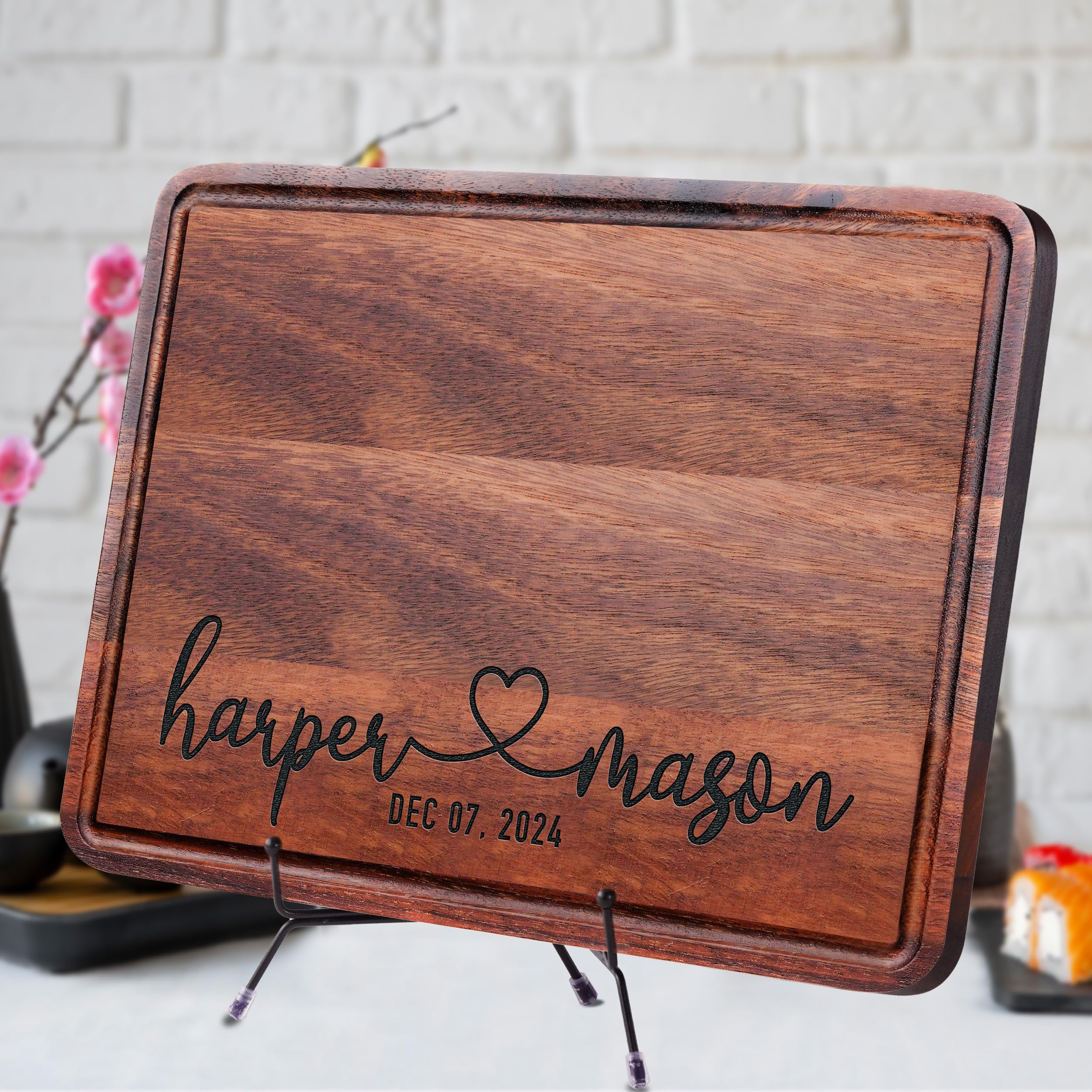 Personalized Engraved Cutting Board for Couples, Custom Couples Gift Ideas for Christmas Wedding Anniversary Engagement Housewarming, Anniversary Gifts for Men Women Parents, Wedding Gifts for Couples
